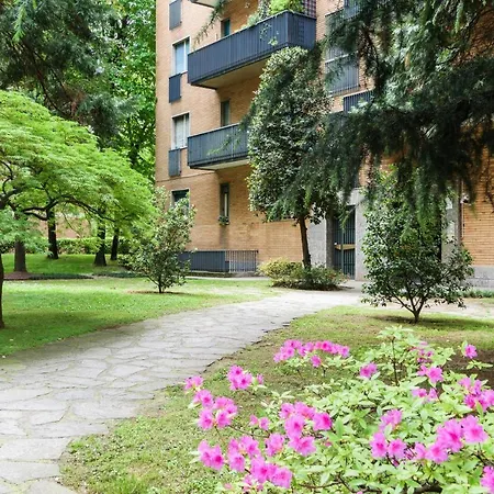 Daire Homeathotel Reina